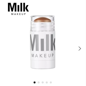 Milkstick - Milk stick i färgen baked ny pris 270kr säljer för 200. Mycket kvar