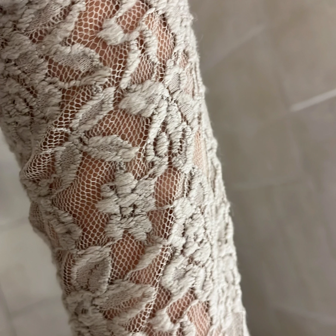 Beige spetsblus från Creme Fraiche - 3