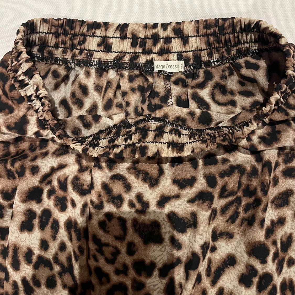 Leopardmönstrad kjol med volang från Raglady - 2