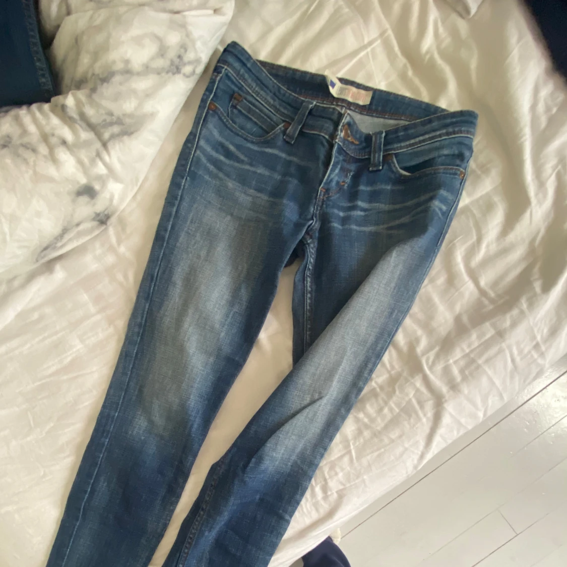 Blå jeans från Levi's - 1