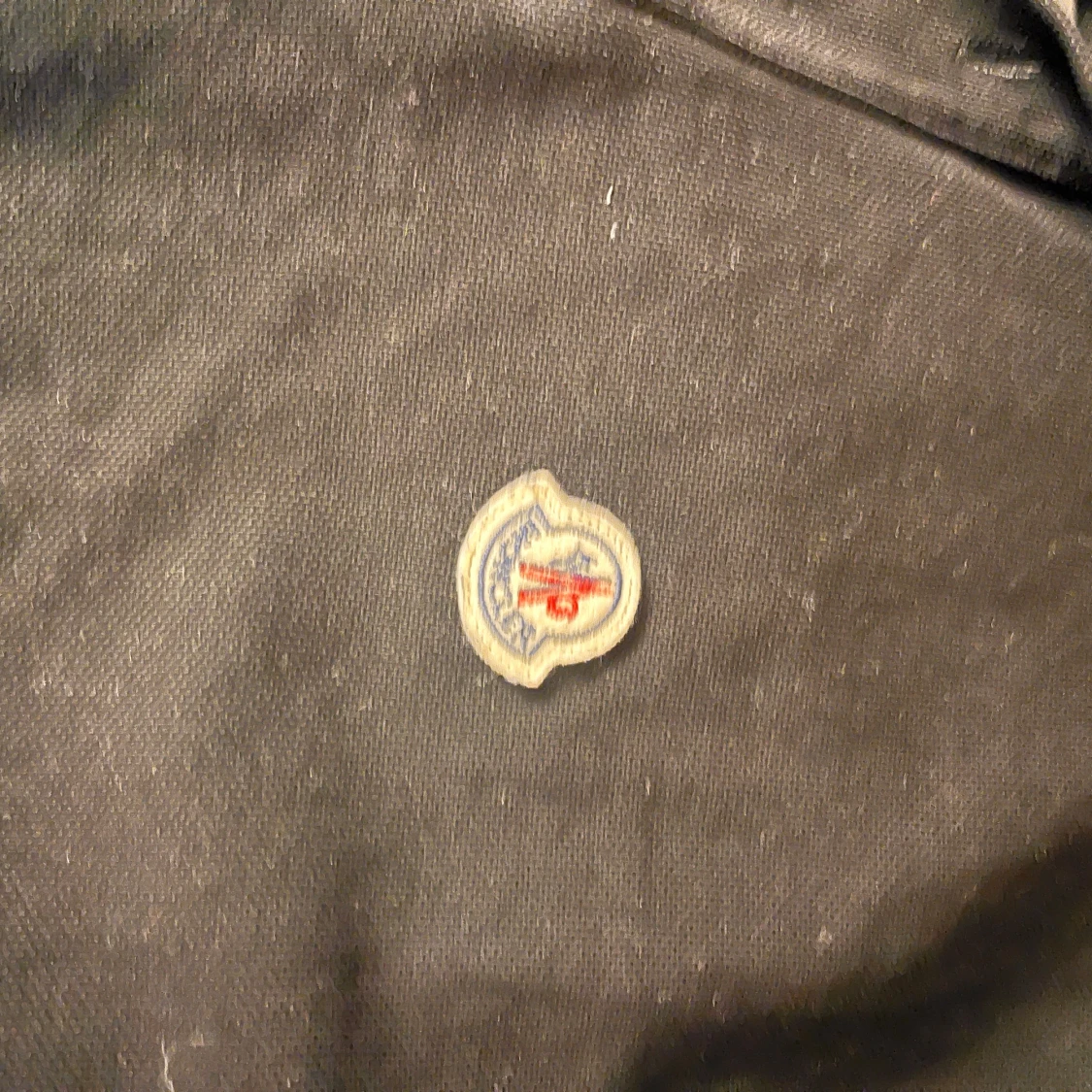 Svart långärmad pikétröja från Moncler - 2