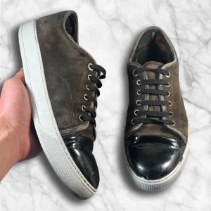 Lanvin - Storlek: 42, uk7 | skick: 6/10, innersula bytt | pris: 1200kr |