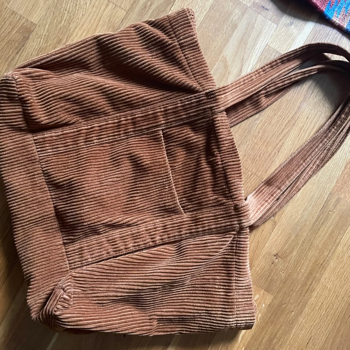 Brun manchesterväska från Zara