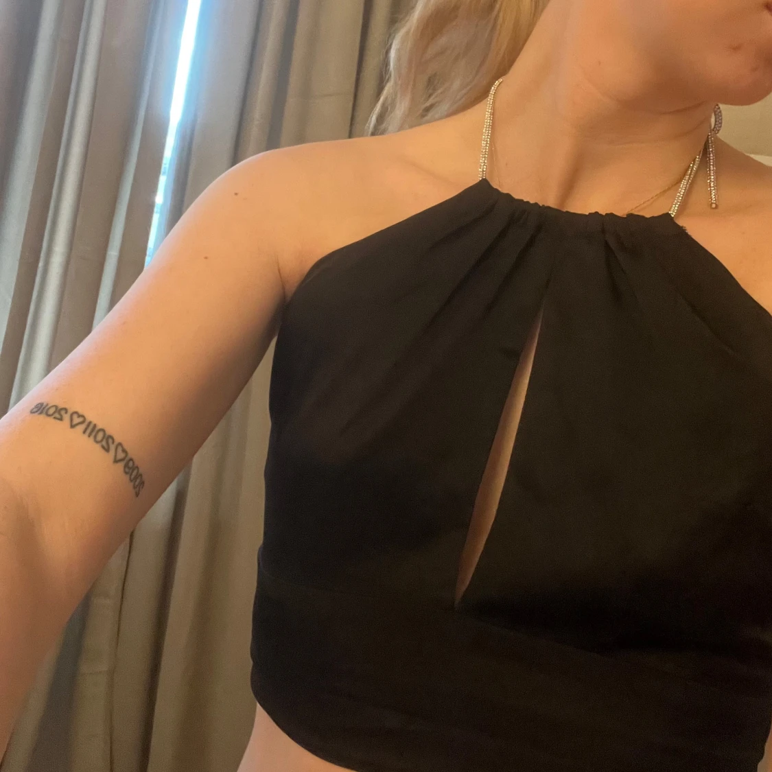 Svart halterneck topp - 1