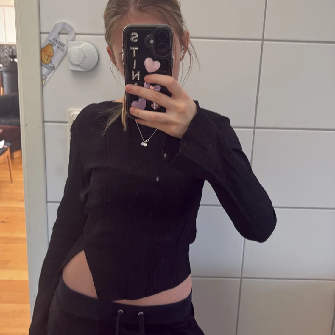 Svart ribbad tröja - 1