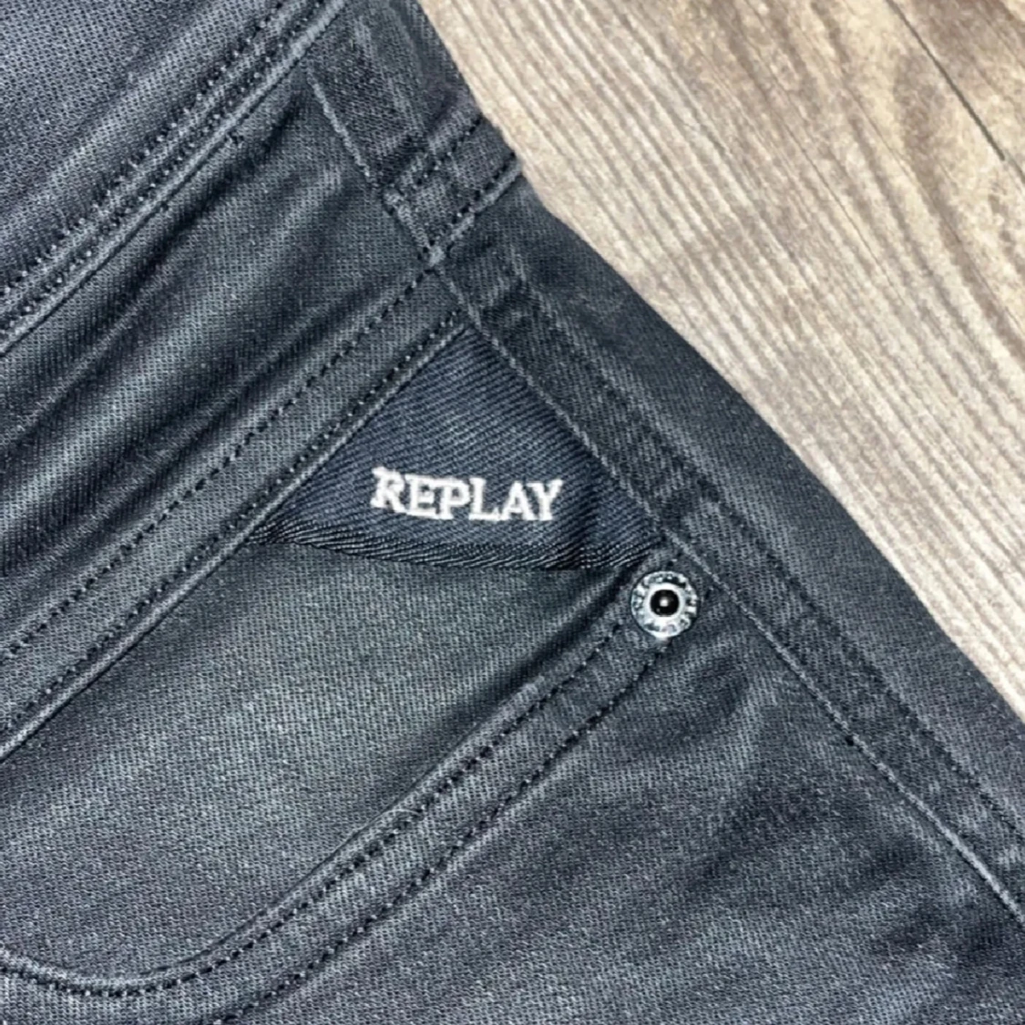 Svarta jeansbyxor från Replay - 3