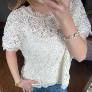 Fest topp  - Såååå snygg topp perfekt till fest!!! 🍾✨storlek XL men passar mig som har xs/s  