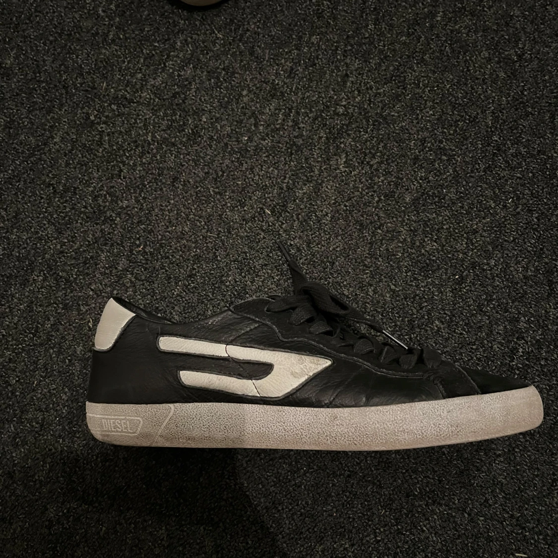 Svarta sneakers från Diesel - 1