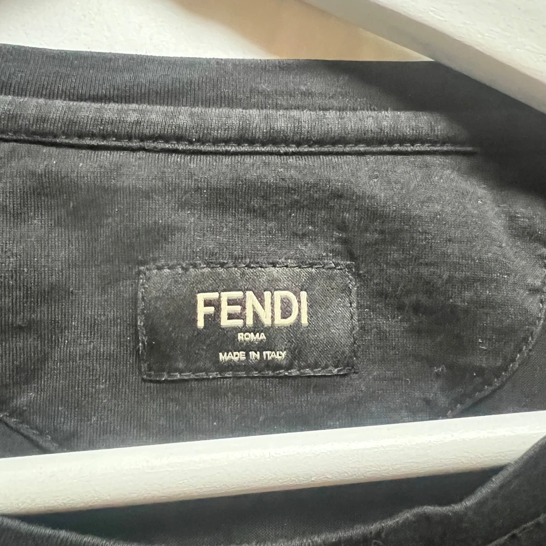 Svart t-shirt från Fendi - 3