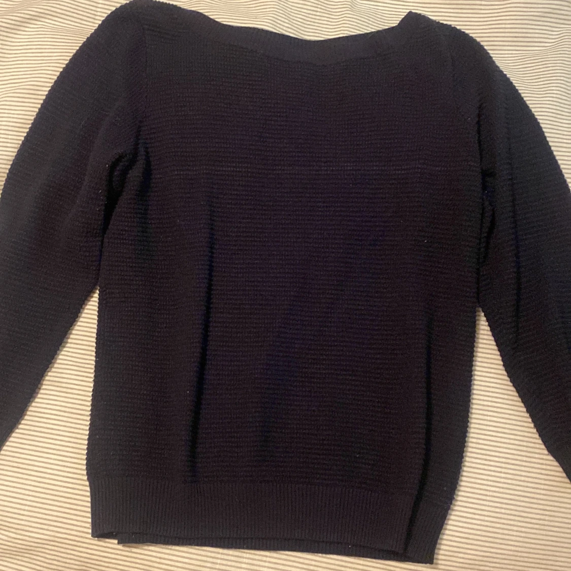 Svart stickad tröja från Stockh LM