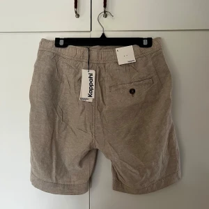 Linneshorts herr S - Storlek S Linneshorts Herr  Lindex Ej använda med prislappen kvar 