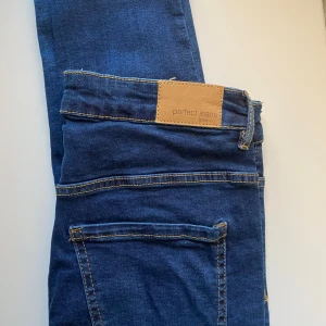 Molly jeans - Oanvänd. 