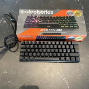 Apex pro mini tangentbord - Tjenare!  Säljer apex pro mini och det finns låda.  Hör av et vid frågor!