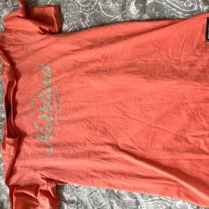 T-shirt  - T-shirt med Norrland tryck 