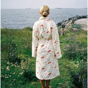 Djerf avenue morgonrock🥰 - Super söt morgonrock helt oanvänd med lappen kvar! Behövde byta storlek men väntade för länge för att returnera. 💕😇