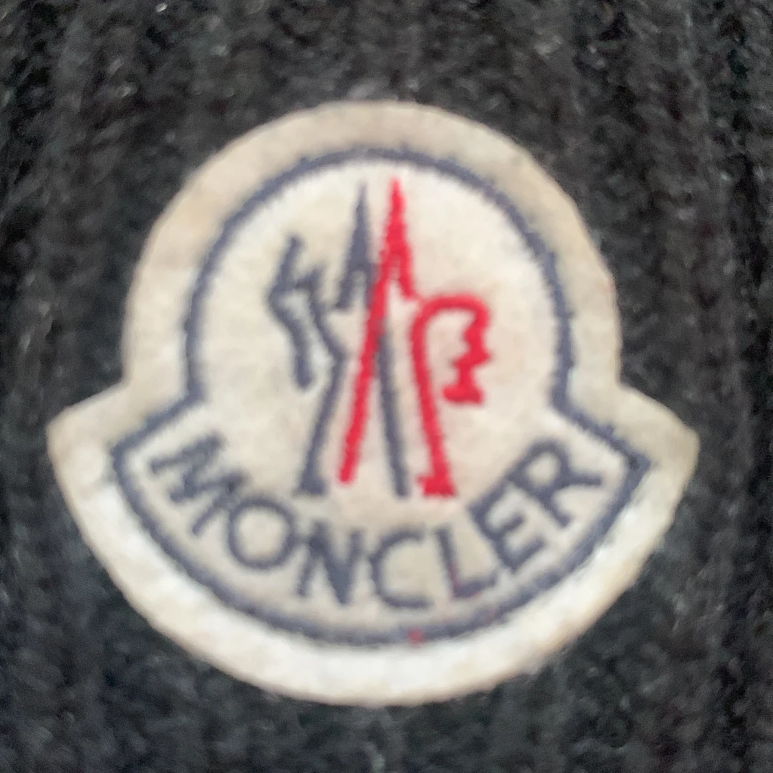 Moncler mössa - 93