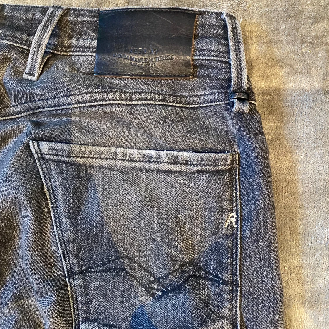 Grå jeans från Replay - 91