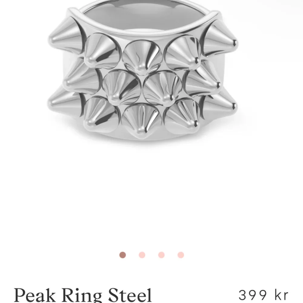 edblad ring som är i den tjockare modellen, säljer då den inte kommer till användning. Nypris 399kr! (kan tänka mig att gå ner i pris). Accessoarer.