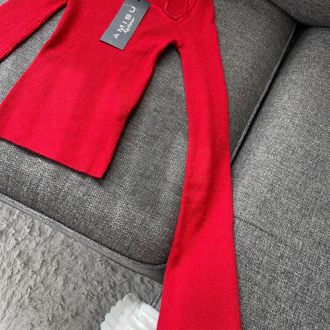 Röd glittrig tröja - 90