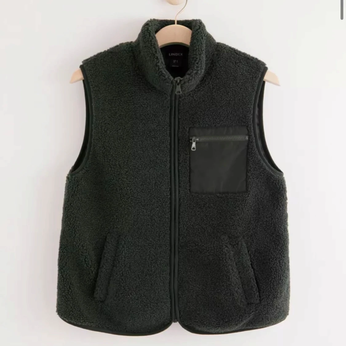Väst från Lindex 