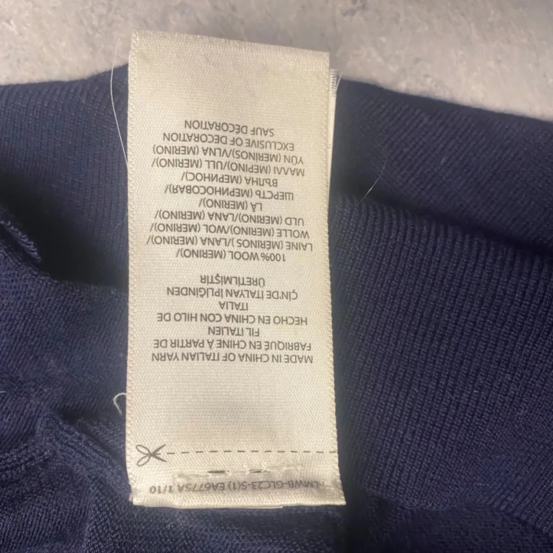 Mörkblå tröja från Ralph Lauren - 93