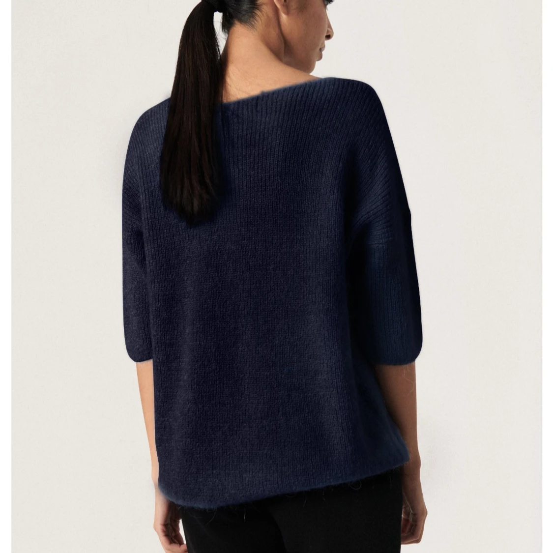 Stickad kortärmad tröja - 91