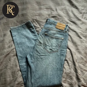 Jeans - Säljer dessa snygga Jeans från Lager 157 i storlek Seattle (M) i ett okej skick! Hör av er för fler frågor!🤝