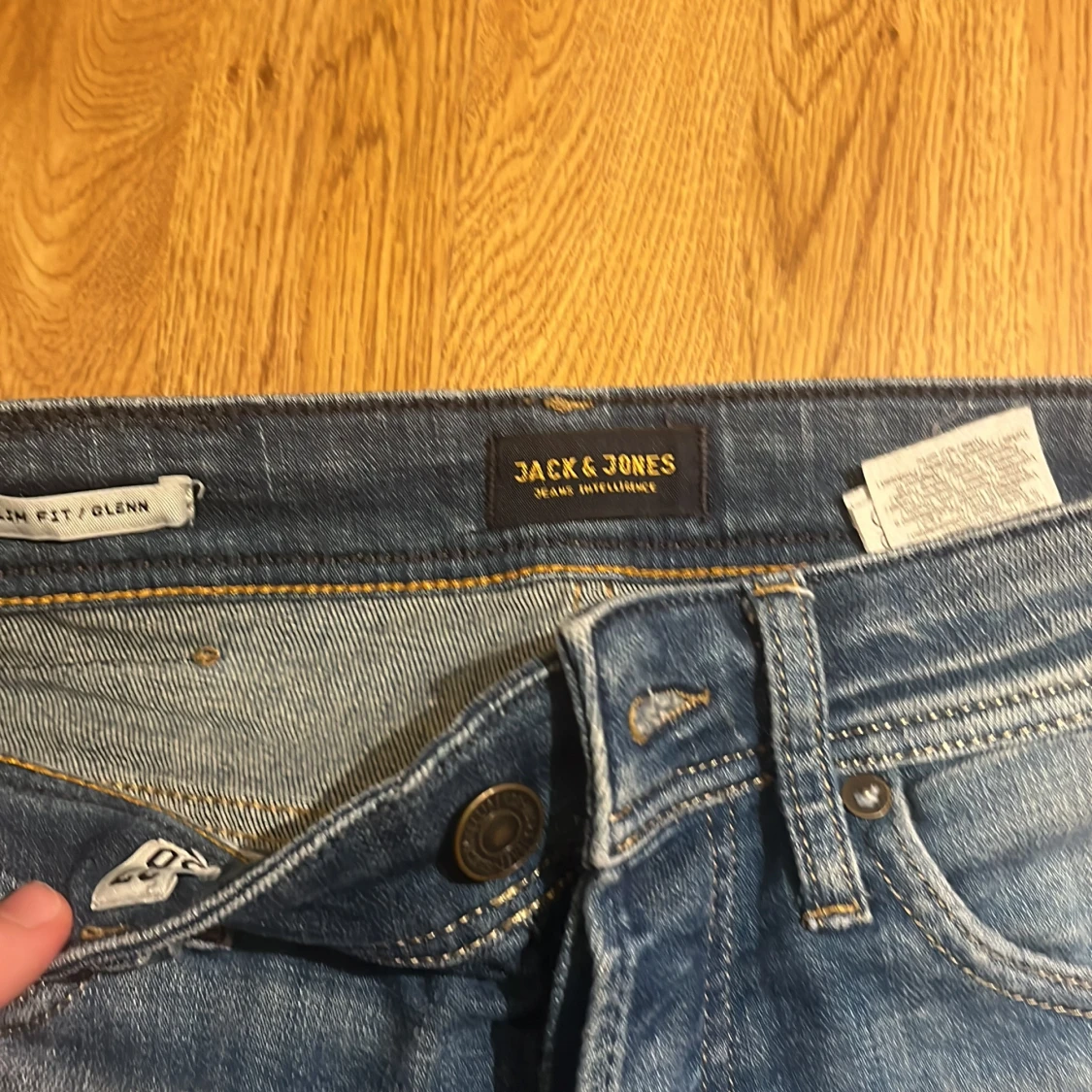 Blå jeans från Jack & Jones - 92