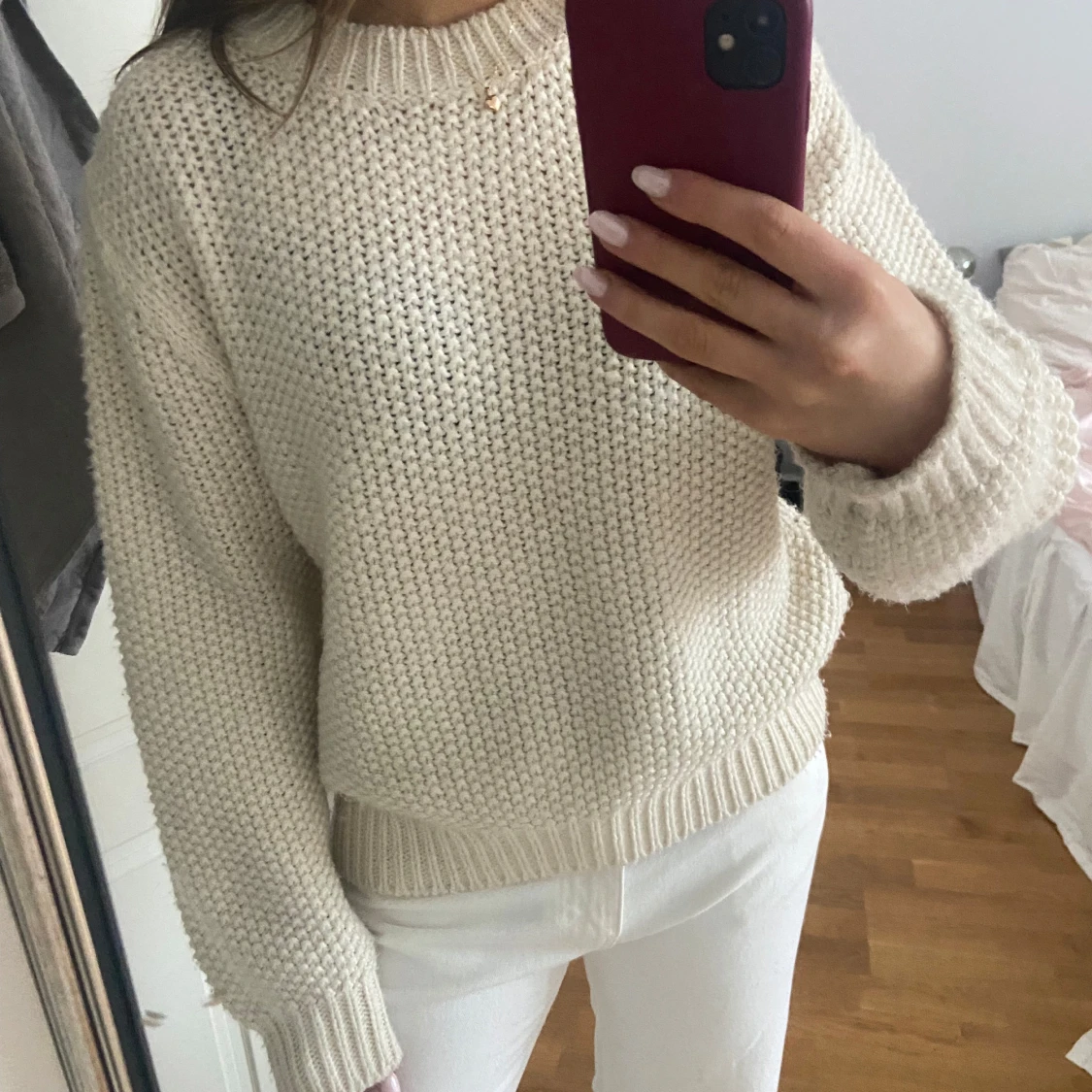 Beige stickad tröja från MANGO - 1