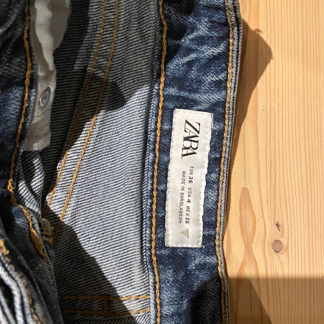 Blå jeans från Zara - 90