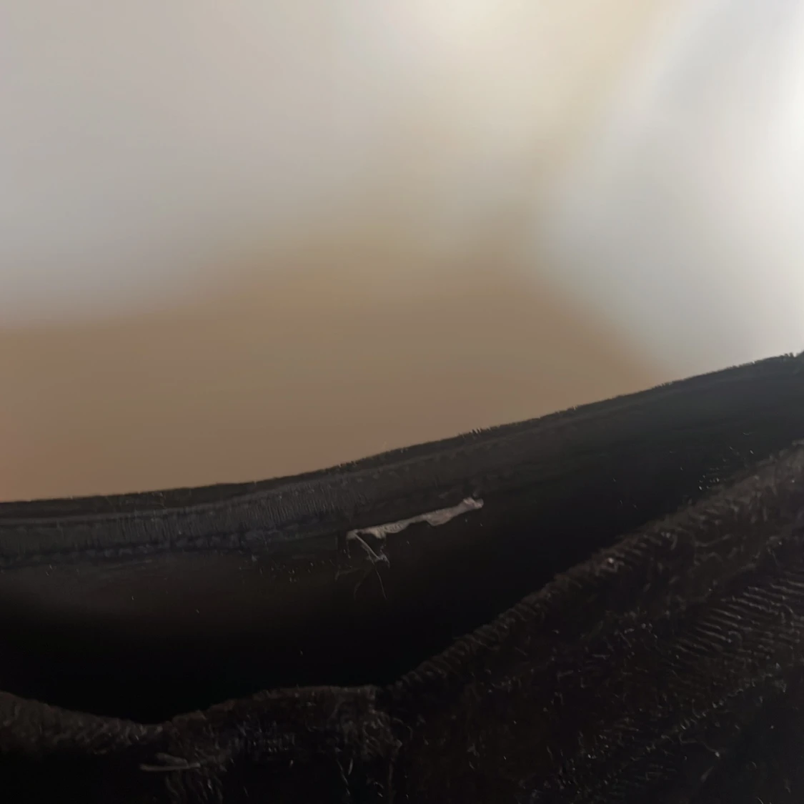 Svart sammetstopp med dubbla axelband - 91