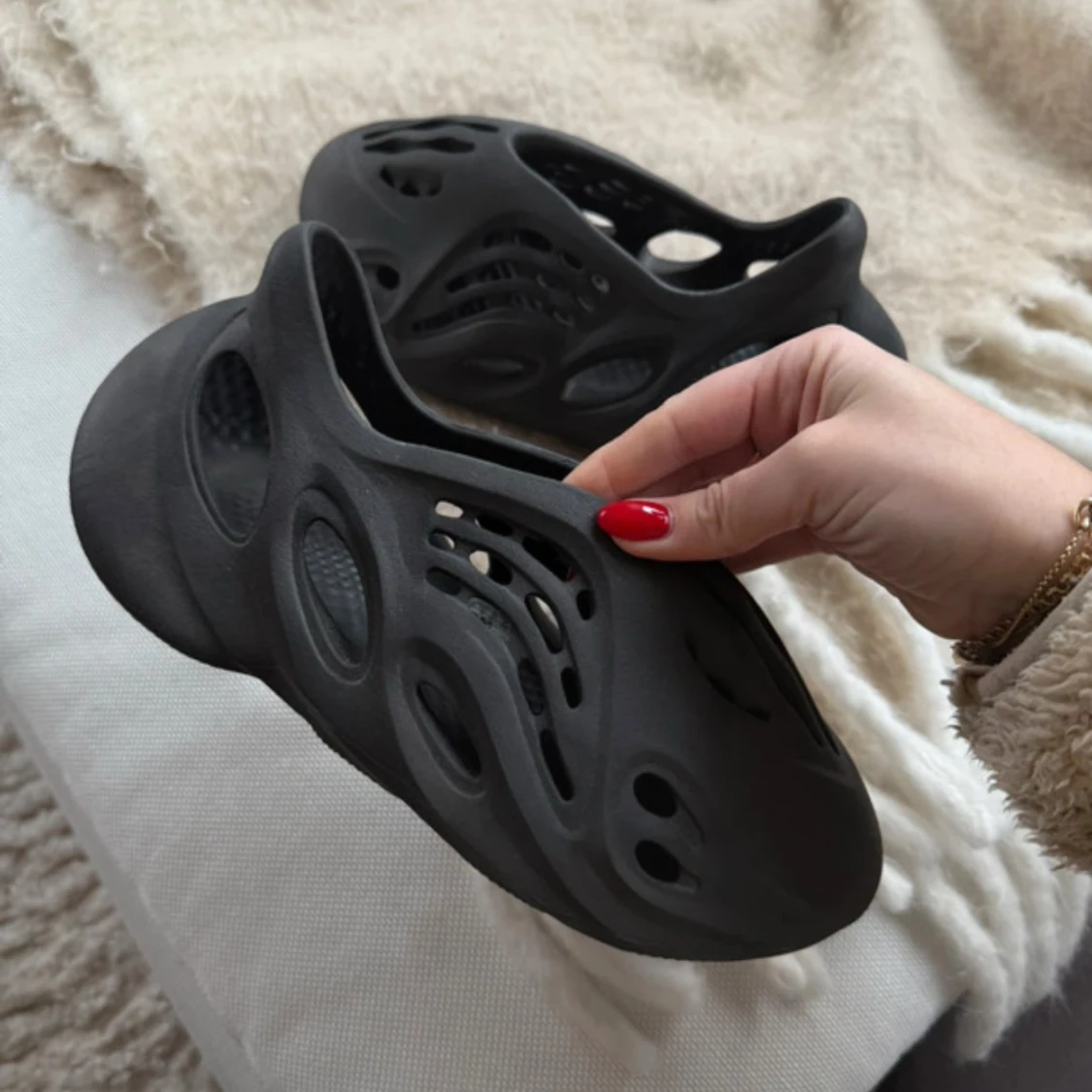 Yeezy Foam Shoes - 93