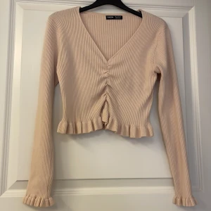 Stickad tröja - Stickad tröja från shein. Strl s