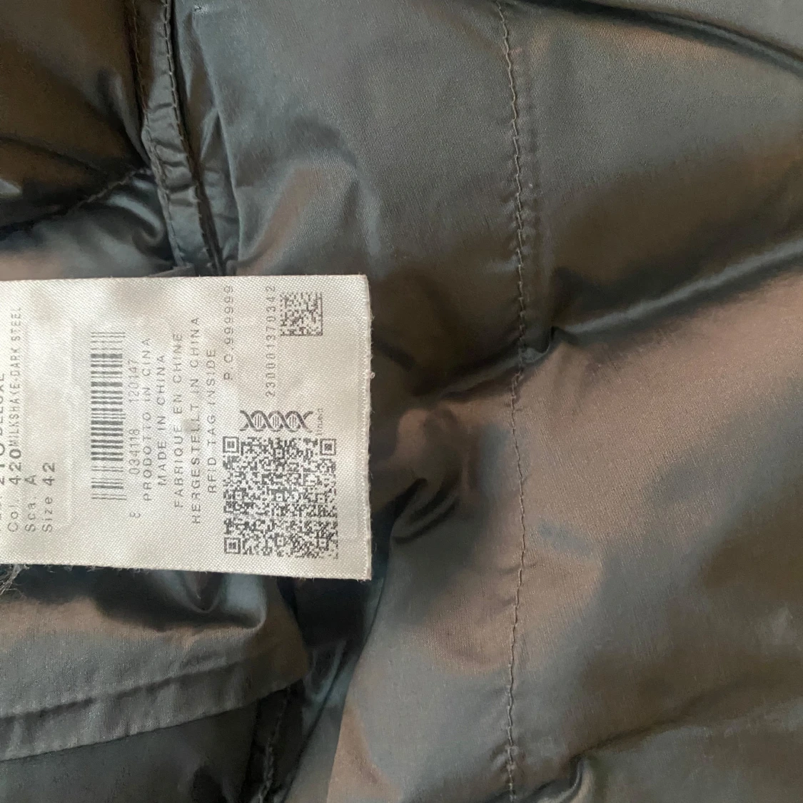 Rosa pufferjacka från Colmar i nyskick - 92