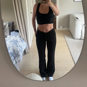 Kostymbyxor - Svarta kostymbyxor från Neo Noir