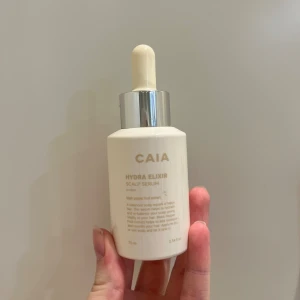 Caia skalp serum - Säljer detta skalp serumet från caia då det inte kommer till användning. Inte ens testat, så som ny!  100 kr 