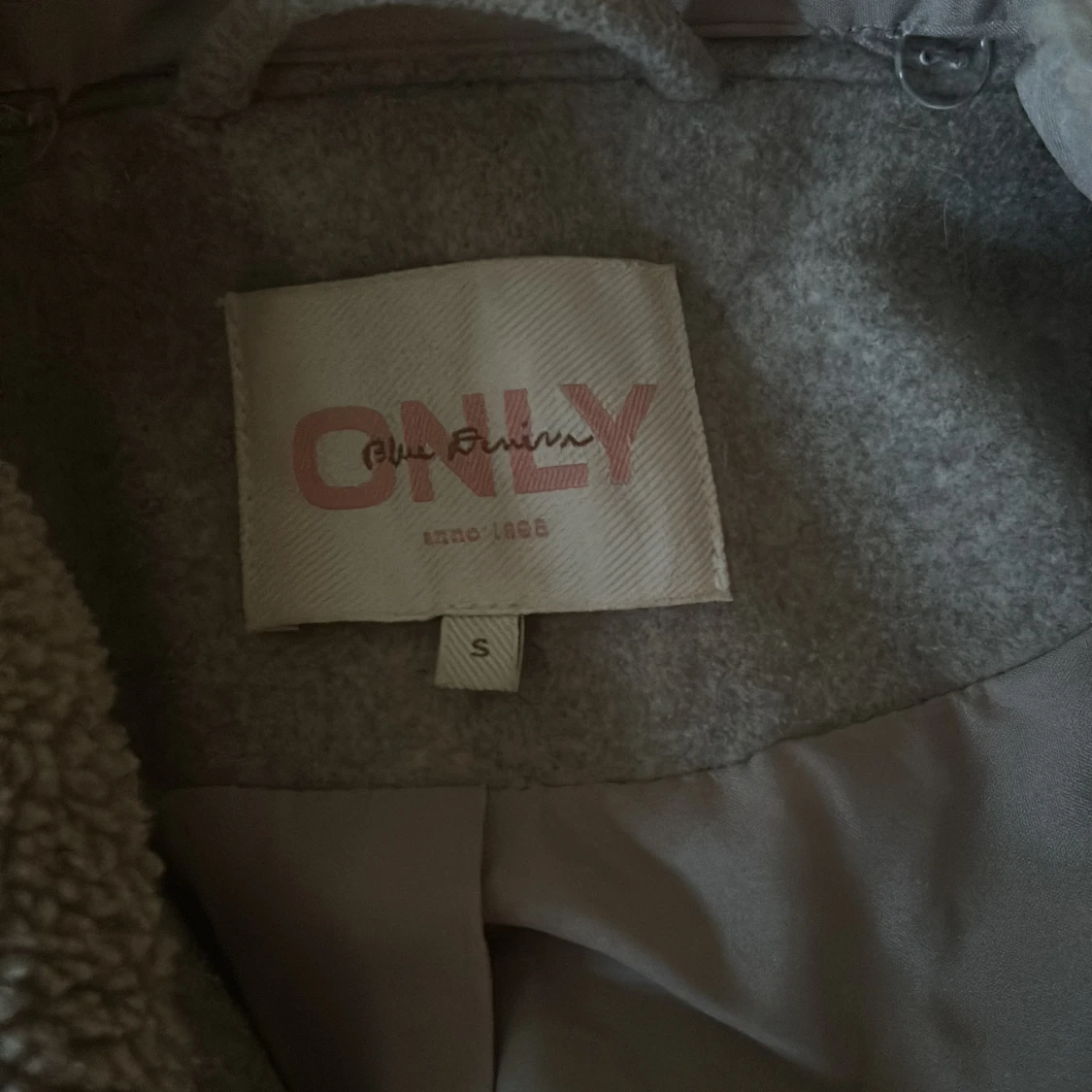 Ljusbrun Teddyjacka - 90