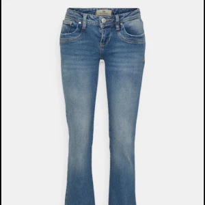 Ltb jeans - Säljer dessa skitsnygga ltb jeans, nästan aldrig använda då de är för långa för mig😊kom privat för mått eller fler bilder💕