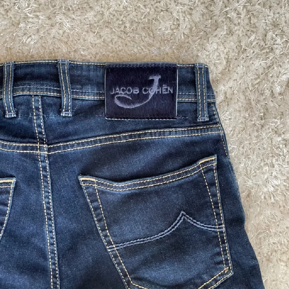 Jacob Cohen jeans, nyskick. Jeans & Byxor.