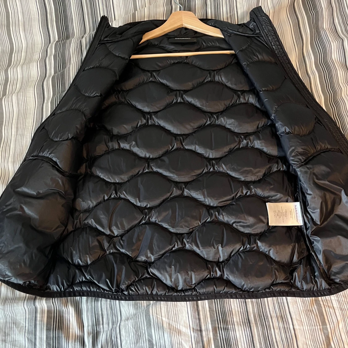 Peak performance väst  - 90