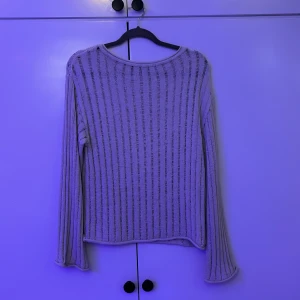 Tröja från Gina  - Som nt använd 2 gånger 