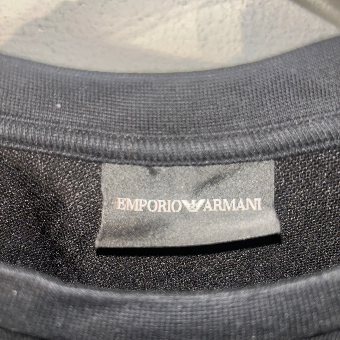 Svart långärmad tröja från Emporio Armani - 91
