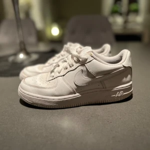 Air force 1 - Nike air force stl 38 rätt använda, låda kommer med