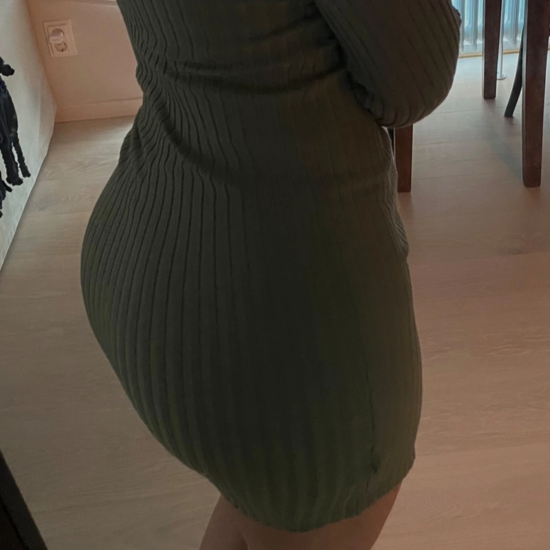 Ribbad klänning - 90