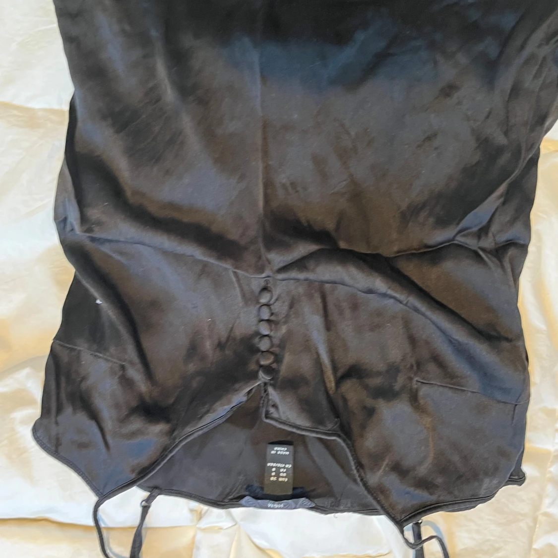 Ett jättefint svart linne från hm