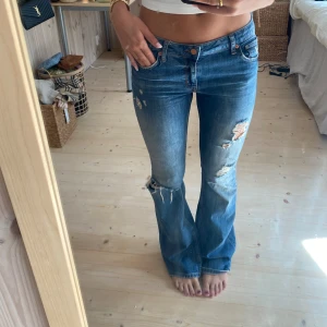 Lågmidjade jeans - SUPERSNYGGA!!