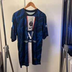 Fotbolls t shirt - Neymar jr 10 Nyskick 