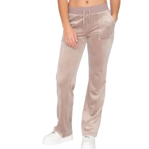 Bytes Juicy couture byxor  - Jag har ett par juicy byxor beiga i storlek m och undrar om någon är intresserad av att byta. Önskar såfall i storlek xs eller s. Spelar ingen roll vilken färg, men helst svarta 
