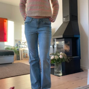 Snygga jeans - Utsvänga jeans med snygg passform