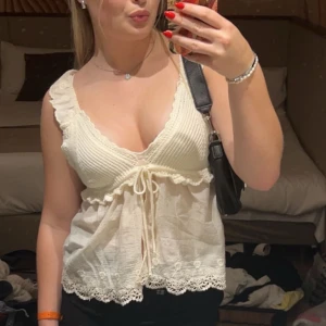 Zara linne - Knappt använd🥰🥰